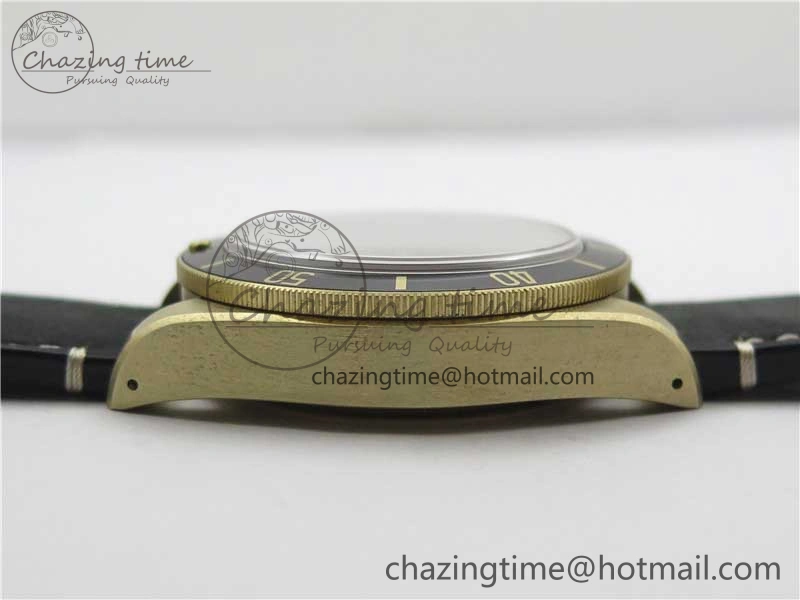 Heritage Black Bay Bronze Gray XF 1:1 Best Edition on Leather Strap A5612 (Free Nylon Strap)