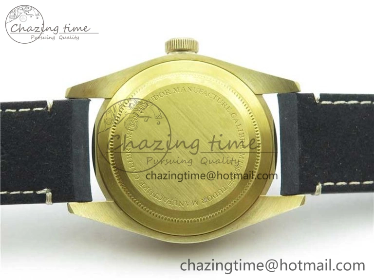 Heritage Black Bay Bronze Gray XF 1:1 Best Edition on Leather Strap A5612 (Free Nylon Strap)
