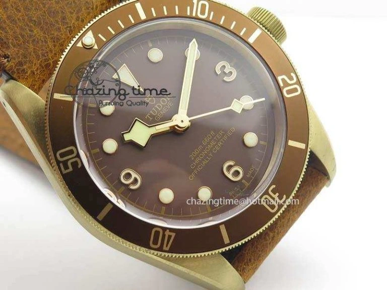 Heritage Black Bay Bronze V6F Best Edition On Brown Leather Strap A2824 ( Free Nato Strap ) V3