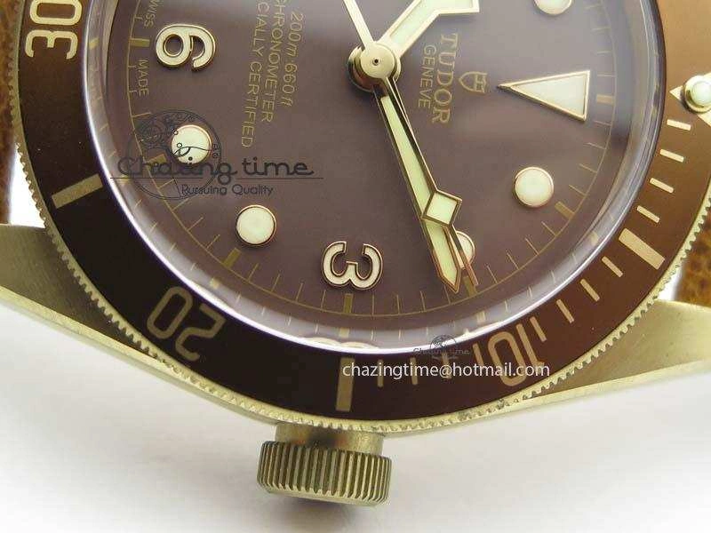 Heritage Black Bay Bronze V6F Best Edition On Brown Leather Strap A2824 ( Free Nato Strap ) V3