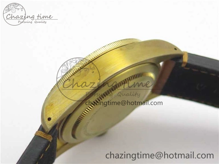 Heritage Black Bay Bronze XF 1:1 Best Edition on Brown Leather Strap A5612 V5  (Free Nato Strap)