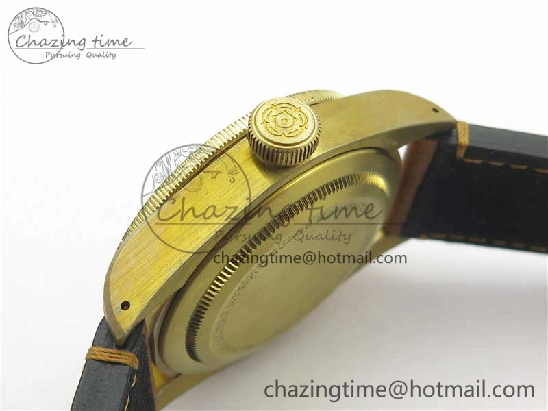 Heritage Black Bay Bronze XF 1:1 Best Edition on Brown Leather Strap A5612 V5  (Free Nato Strap)