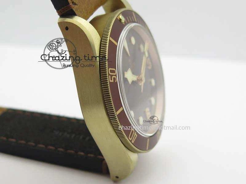 Heritage Black Bay Bronze ZF 1:1 Best Edition On Aged Brown Leather Strap A2824 V2