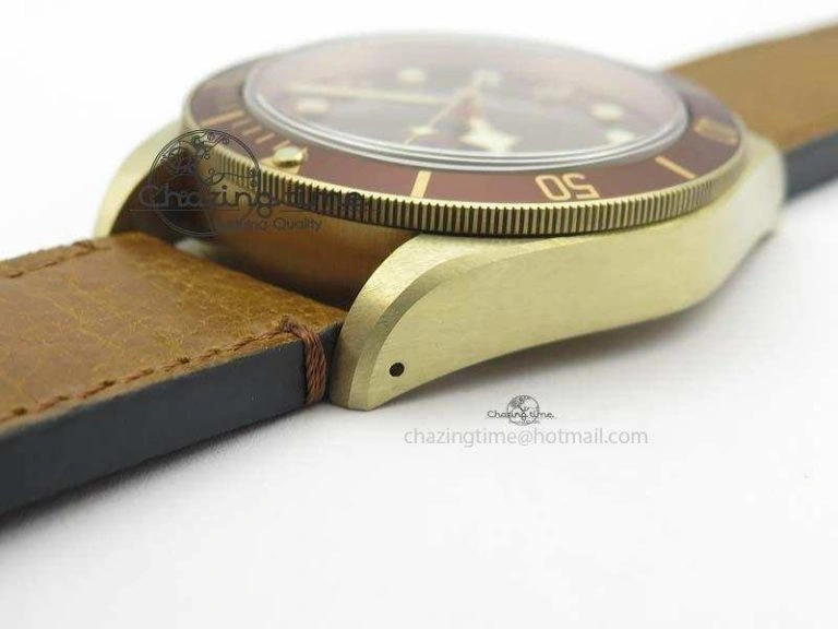 Heritage Black Bay Bronze ZF 1:1 Best Edition On Aged Brown Leather Strap A2824 V2