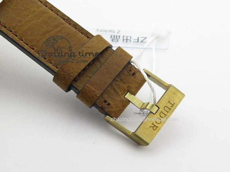 Heritage Black Bay Bronze ZF 1:1 Best Edition On Aged Brown Leather Strap A2824 V2