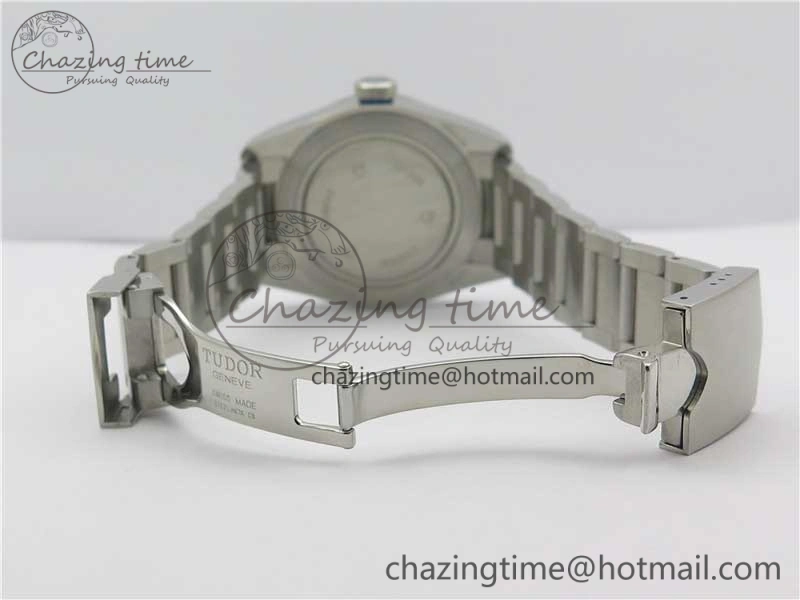 Heritage Black Bay M79230B-0008 SS ZF 1:1 Best Edition Blue Bezel Black Dial on SS Bracelet A2824 (Free box)