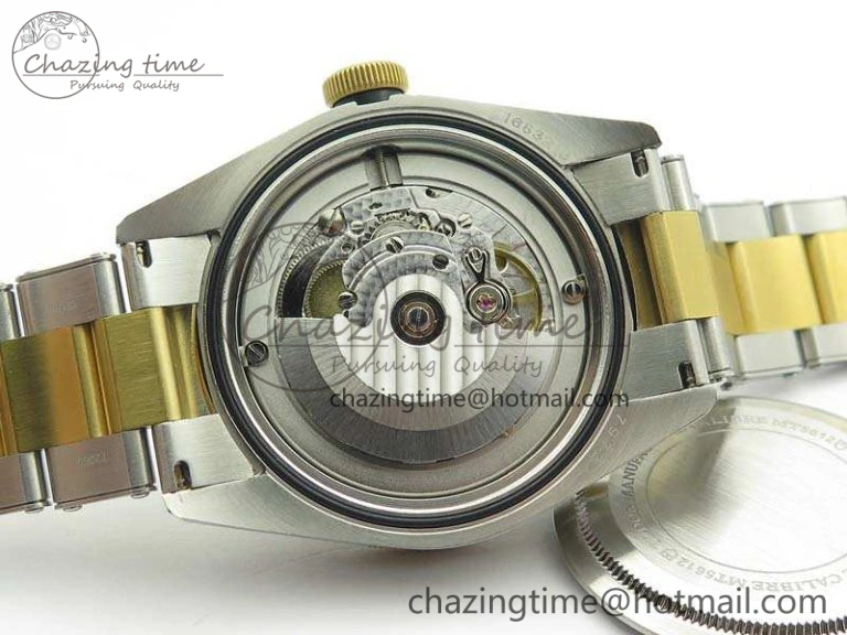Heritage Black Bay SS YG 2017 ZF 1:1 Best Edition Gold Dial On SS Bracelet A2824