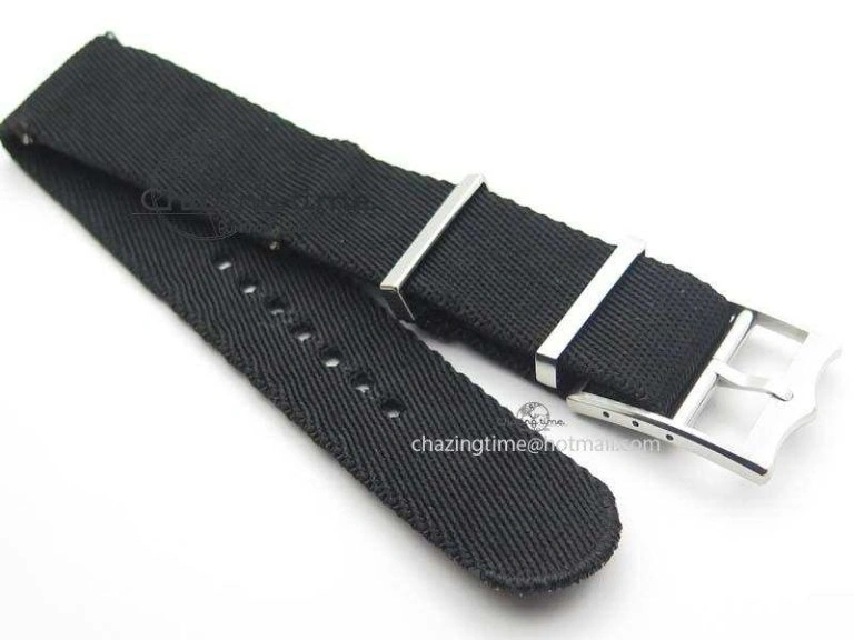 Heritage Black Bay ZF 1:1 Best Edition On Nato Strap A2824 V4 ( Free SS Bracelet )
