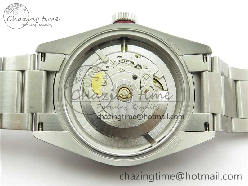 Heritage Black Bay ZF 1:1 Best Edition on Bracelet A2824 ( Red )