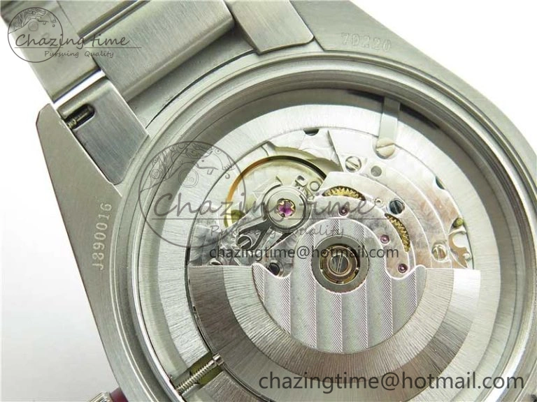 Heritage Black Bay ZF 1:1 Best Edition on Bracelet A2824 ( Red )