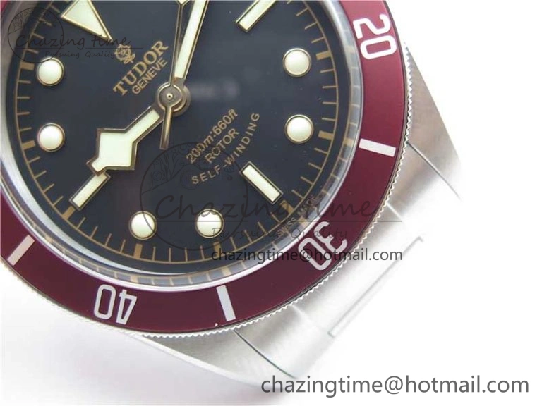 Heritage Black Bay ZF 1:1 Best Edition on Bracelet A2824 ( Red )