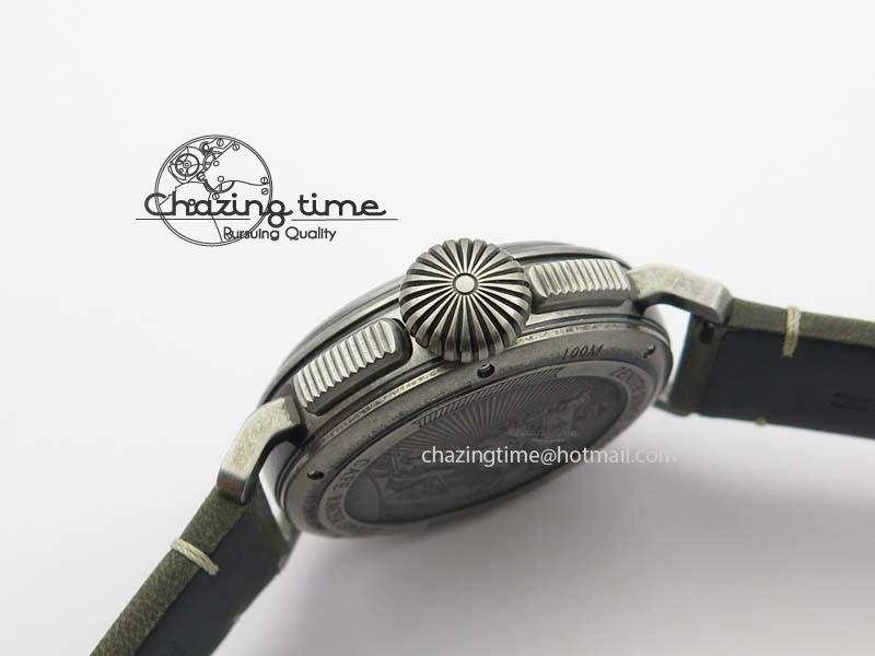 Heritage Pilot Ton-Up Aged SS Case Gray Dial On Green Leather Strap Jap Quartz