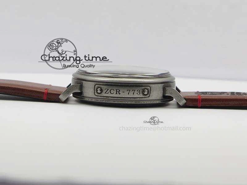 Heritage Pilot Ton-Up Aged SS Case Gray Dial On Leather Strap Jap Quartz