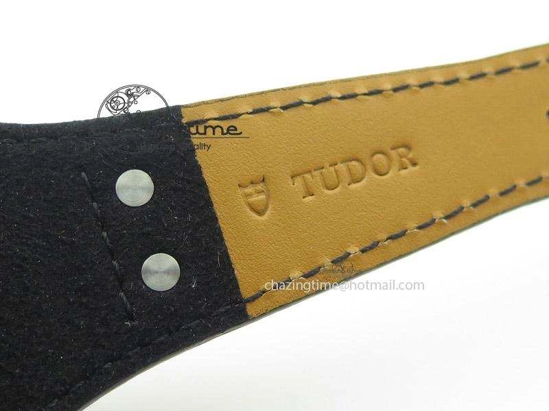 Heritage Ranger SS Black Dial on Brown Leather Strap A2824