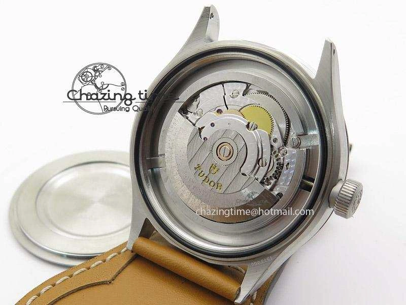 Heritage Ranger SS Black Dial on Brown Leather Strap A2824