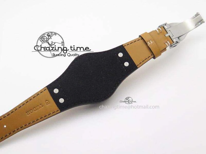 Heritage Ranger SS Black Dial on Brown Leather Strap A2824