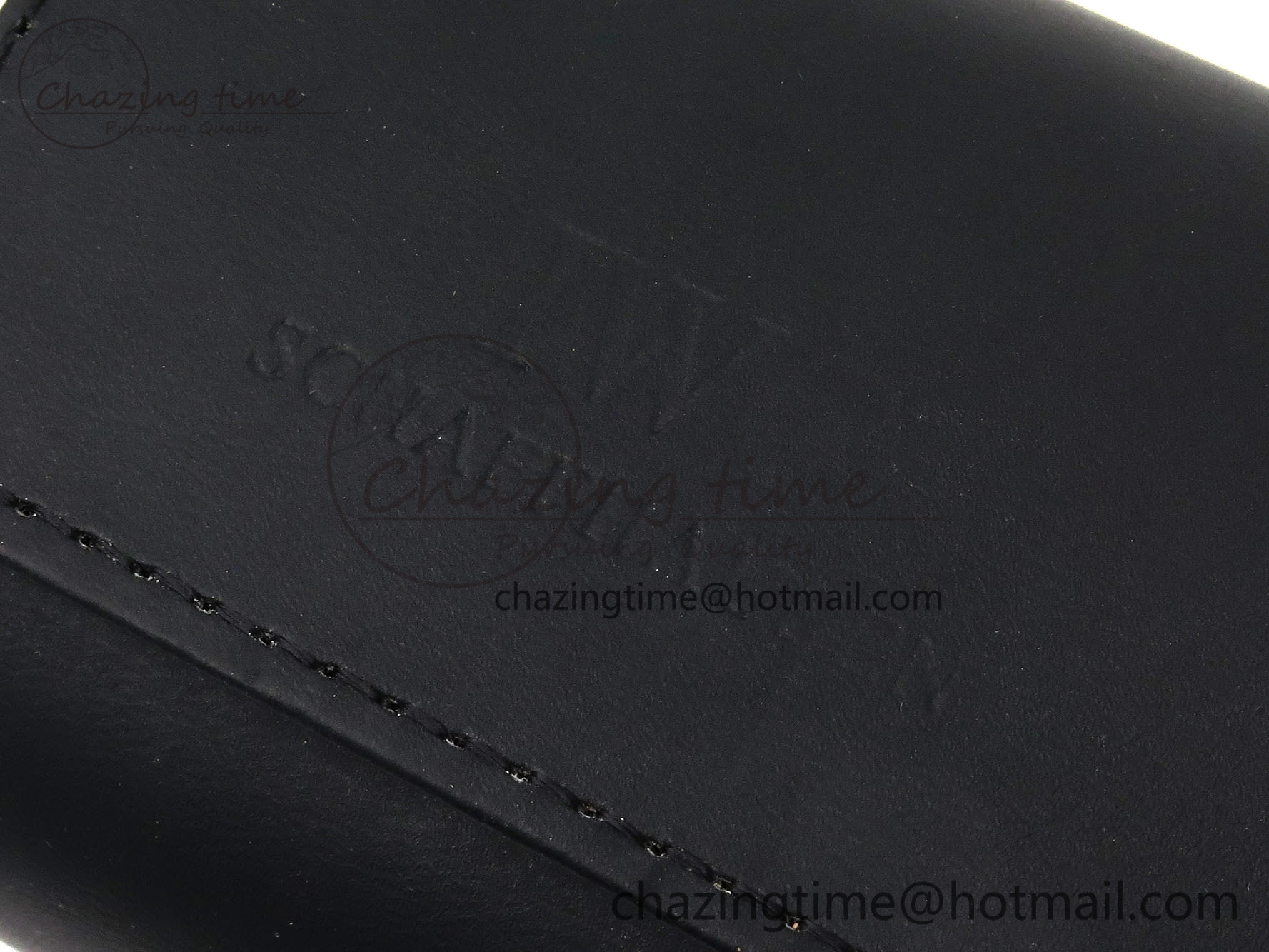 IWC BLACK LEATHER TRAVEL BOX