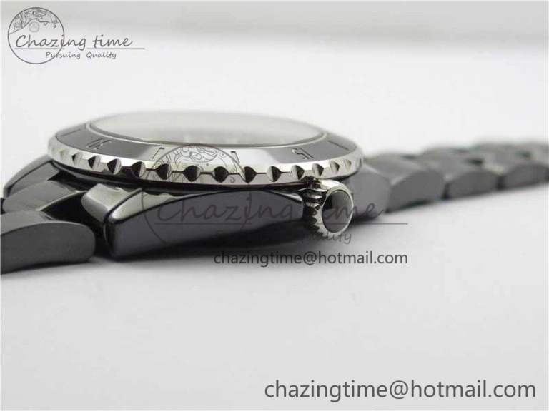 J12 38mm BV+ 1:1 Best Edition Black Korea Ceramic Black Dial Numeral Markers on Bracelet Calibre 12.1