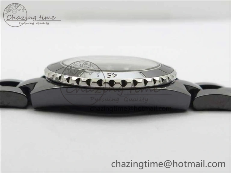 J12 38mm BV+ 1:1 Best Edition Black Korea Ceramic Black Dial Numeral Markers on Bracelet Calibre 12.1