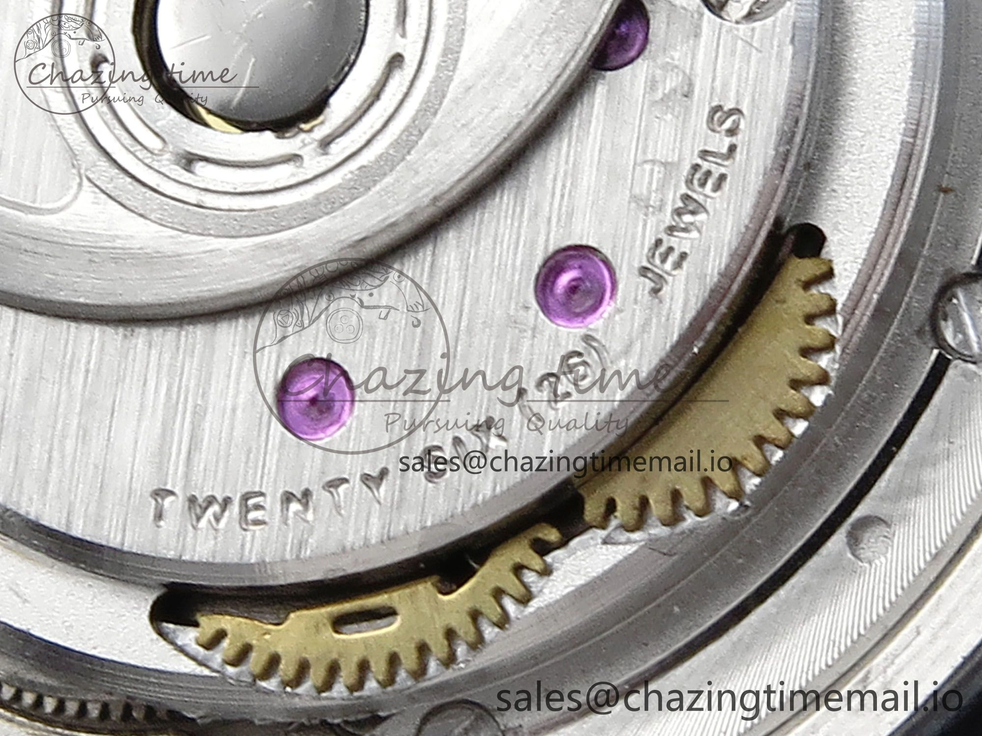 J13 33mm HTF 1:1 Best Edition White Ceramic Numeral Markers Dial on Bracelet A12.1