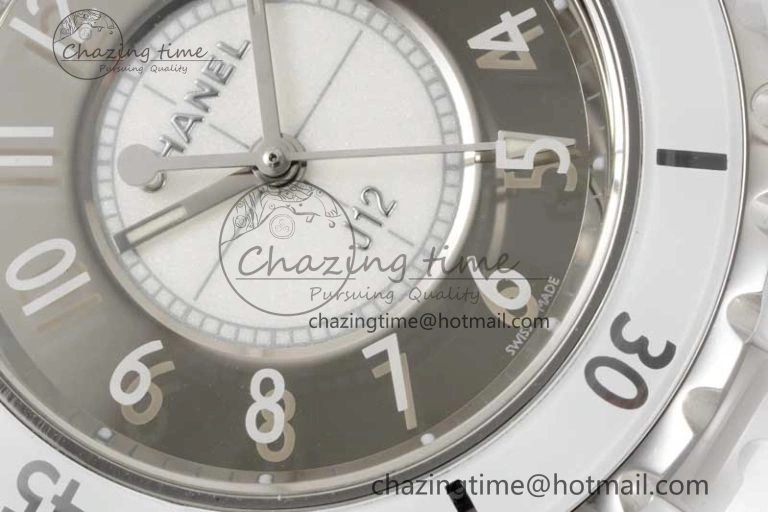 J13 33mm White Ceramic HTF 1:1 Best Edition Mirror Numbers Dial on Bracelet Swiss Quartz