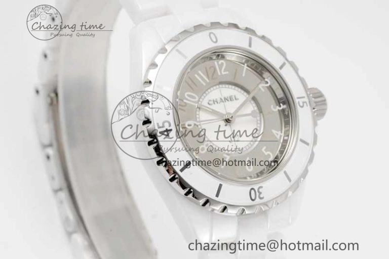 J13 33mm White Ceramic HTF 1:1 Best Edition Mirror Numbers Dial on Bracelet Swiss Quartz