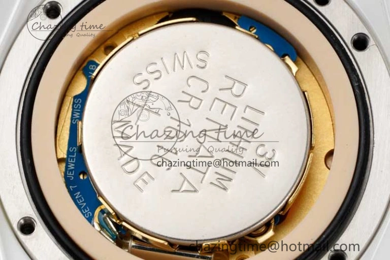 J13 33mm White Ceramic HTF 1:1 Best Edition Mirror Numbers Dial on Bracelet Swiss Quartz