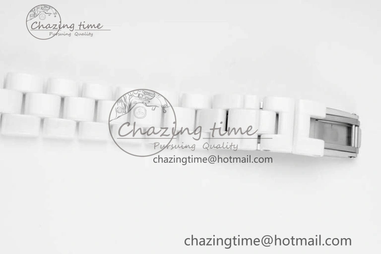 J13 33mm White Ceramic HTF 1:1 Best Edition Mirror Numbers Dial on Bracelet Swiss Quartz