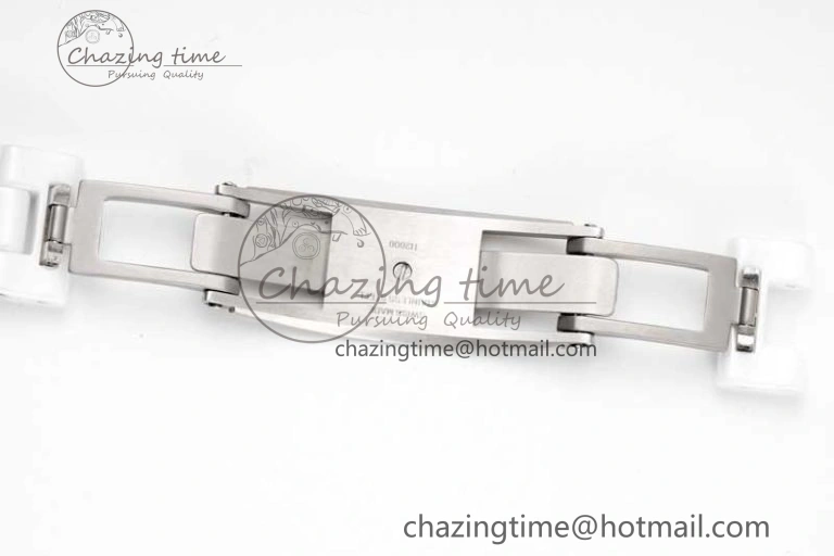J13 33mm White Ceramic HTF 1:1 Best Edition Mirror Numbers Dial on Bracelet Swiss Quartz