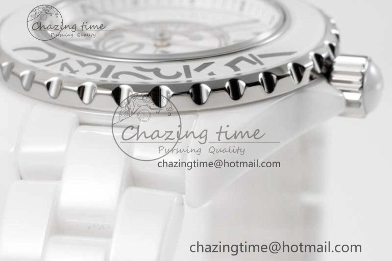 J13 33mm White Ceramic HTF 1:1 Best Edition White Numbers Dial on Bracelet Swiss Quartz