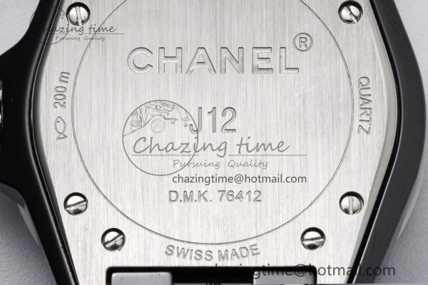 J13 33mm XF 1:1 Best Edition Black Korea Ceramic Black Numeral Dial on Bracelet Swiss Quartz