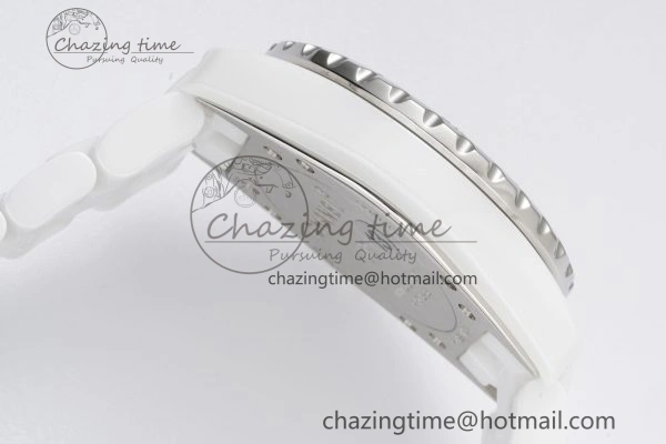 J13 33mm XF 1:1 Best Edition White Korea Ceramic Pink No Date Diamonds Dial on Bracelet Swiss Quartz