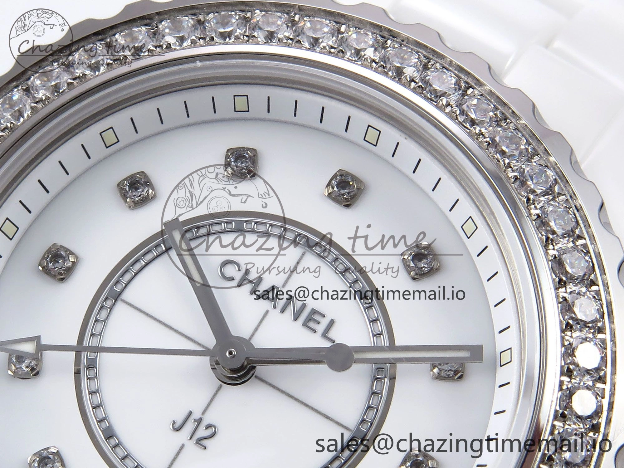 J13 33mm XF 1:1 Best Edition White Korea Ceramic White Diamonds Dial Diamonds Bezel on Bracelet Swiss Quartz