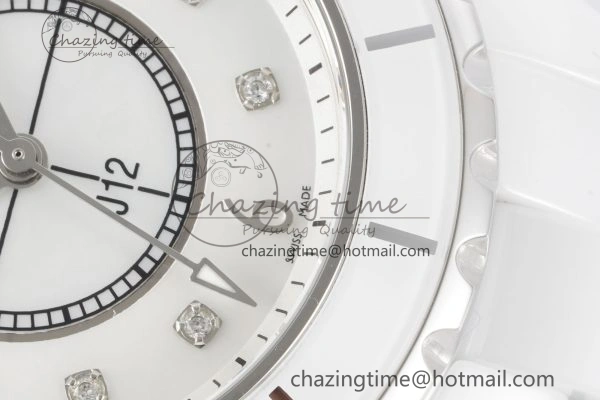 J13 33mm XF 1:1 Best Edition White Korea Ceramic White No Date Diamonds Dial on Bracelet Swiss Quartz