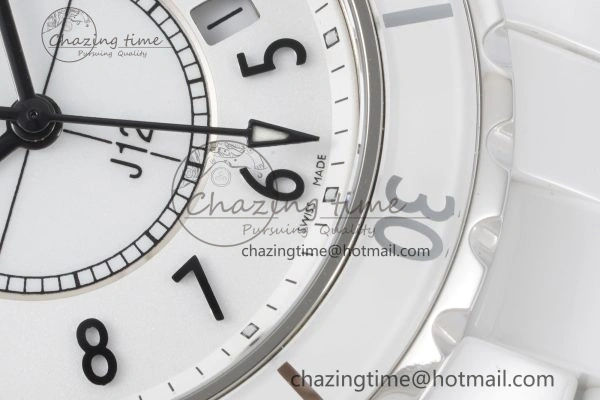 J13 33mm XF 1:1 Best Edition White Korea Ceramic White Numeral Dial on Bracelet Swiss Quartz