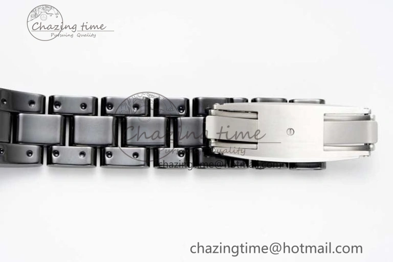 J13 38mm H5697 HTF 1:1 Best Edition Black Korea Ceramic Numeral Markers Dial on Bracelet Calibre 12.1