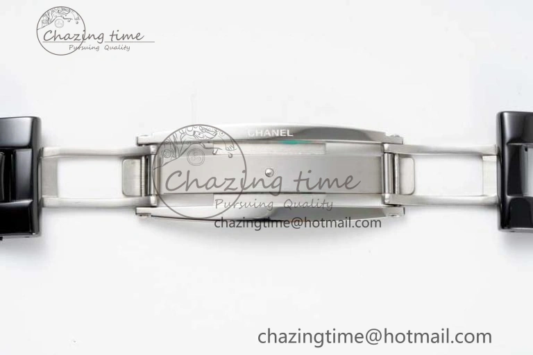 J13 38mm H5697 HTF 1:1 Best Edition Black Korea Ceramic Numeral Markers Dial on Bracelet Calibre 12.1