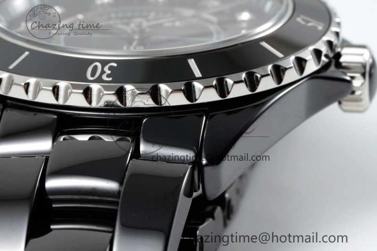 J13 38mm H5702 HTF 1:1 Best Edition Black Korea Ceramic Diamonds Markers Dial on Bracelet Calibre 12.1