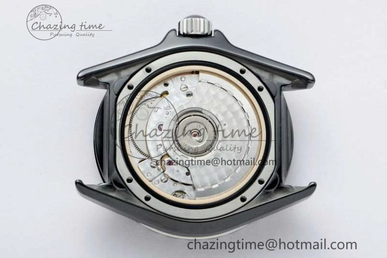 J13 38mm HTF 1:1 Best Edition Black Korea Ceramic Numeral Markers Dial on Bracelet A2892