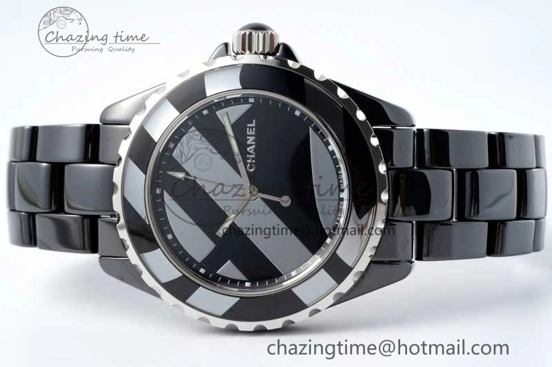 J13 38mm HTF 1:1 Best Edition Black Korea Ceramic Stripe Dial on Bracelet A2892