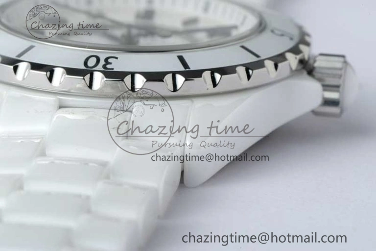 J13 38mm HTF 1:1 Best Edition White Korea Ceramic Numeral Markers Dial on Bracelet A2892