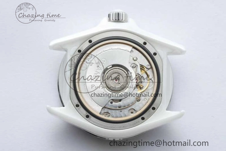 J13 38mm HTF 1:1 Best Edition White Korea Ceramic Numeral Markers Dial on Bracelet A2892