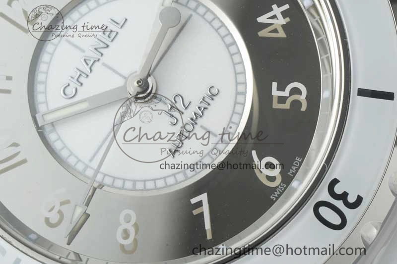 J13 38mm HTF 1:1 Best Edition White Korea Ceramic Silver Dial on Bracelet A2892