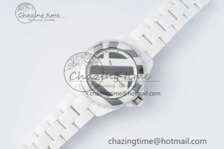 J13 38mm HTF 1:1 Best Edition White Korea Ceramic Stripe Dial on Bracelet A2892