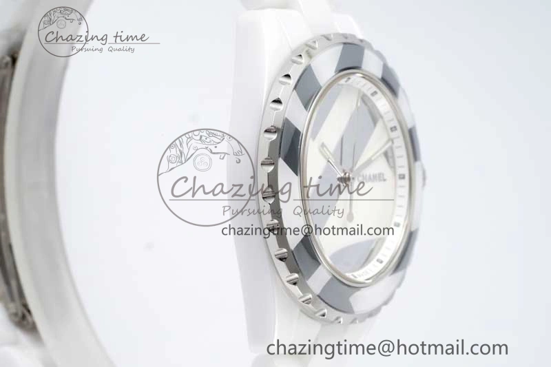 J13 38mm HTF 1:1 Best Edition White Korea Ceramic Stripe Dial on Bracelet A2892