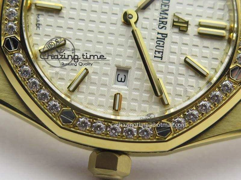 Lady Royal Oak 33mm 15000 YG JF 1:1 Best Edition White Textured Dial On YG Bracelet Ronda Quartz