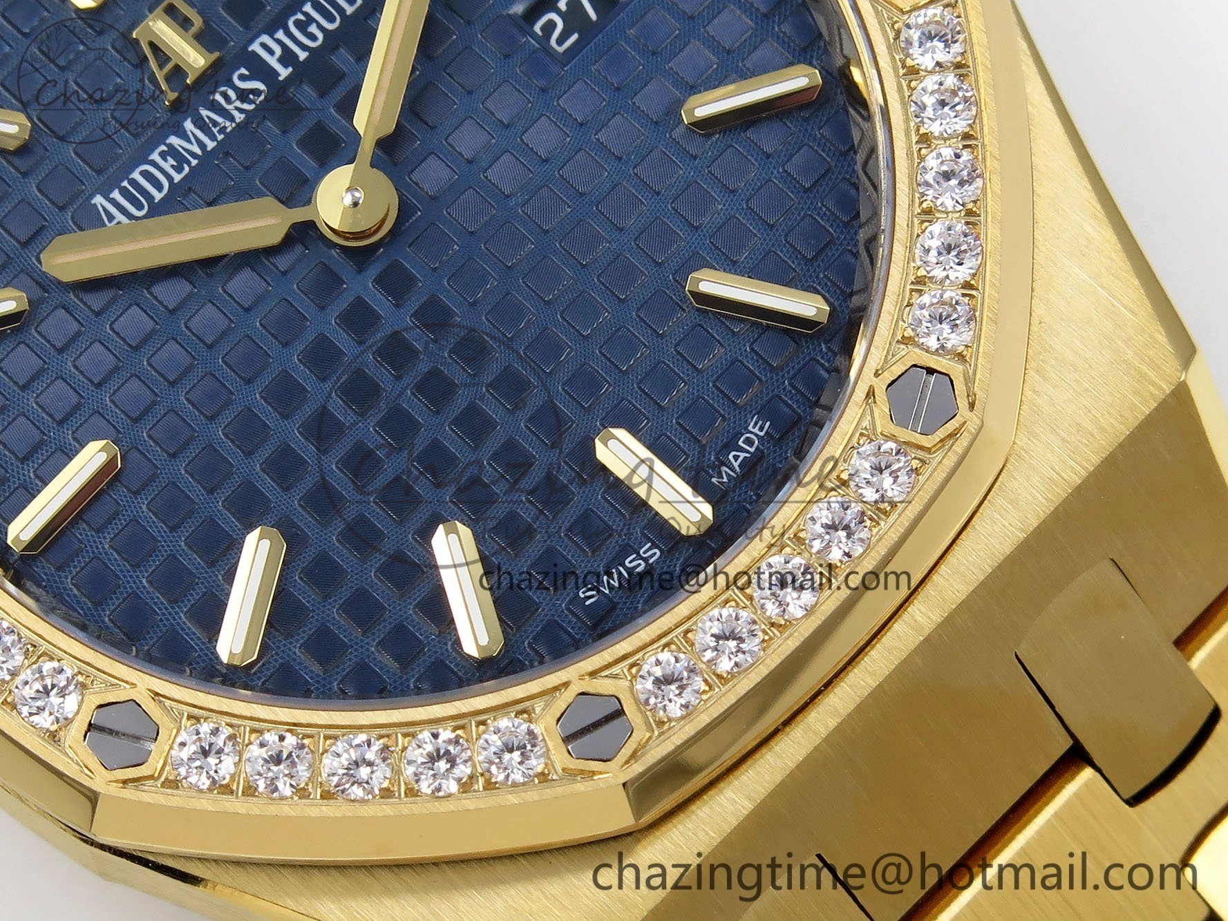 Lady Royal Oak 33mm 67651 Diamonds Bezel YG ZF 1:1 Best Edition Blue Textured Dial on YG Bracelet RONDA Quartz
