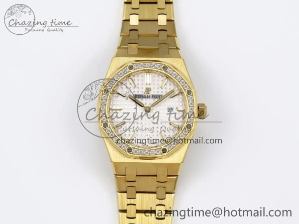 Lady Royal Oak 33mm 67651 Diamonds Bezel YG ZF 1:1 Best Edition White Textured Dial on YG Bracelet RONDA Quartz