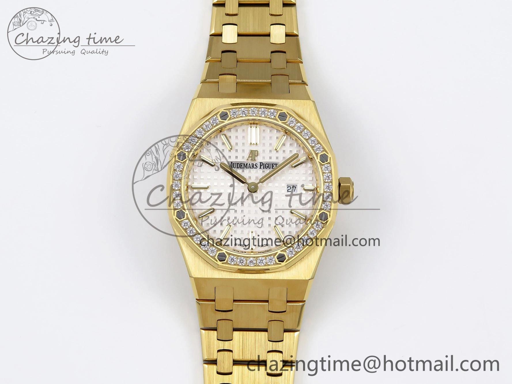 Lady Royal Oak 33mm 67651 Diamonds Bezel YG ZF 1:1 Best Edition White Textured Dial on YG Bracelet RONDA Quartz