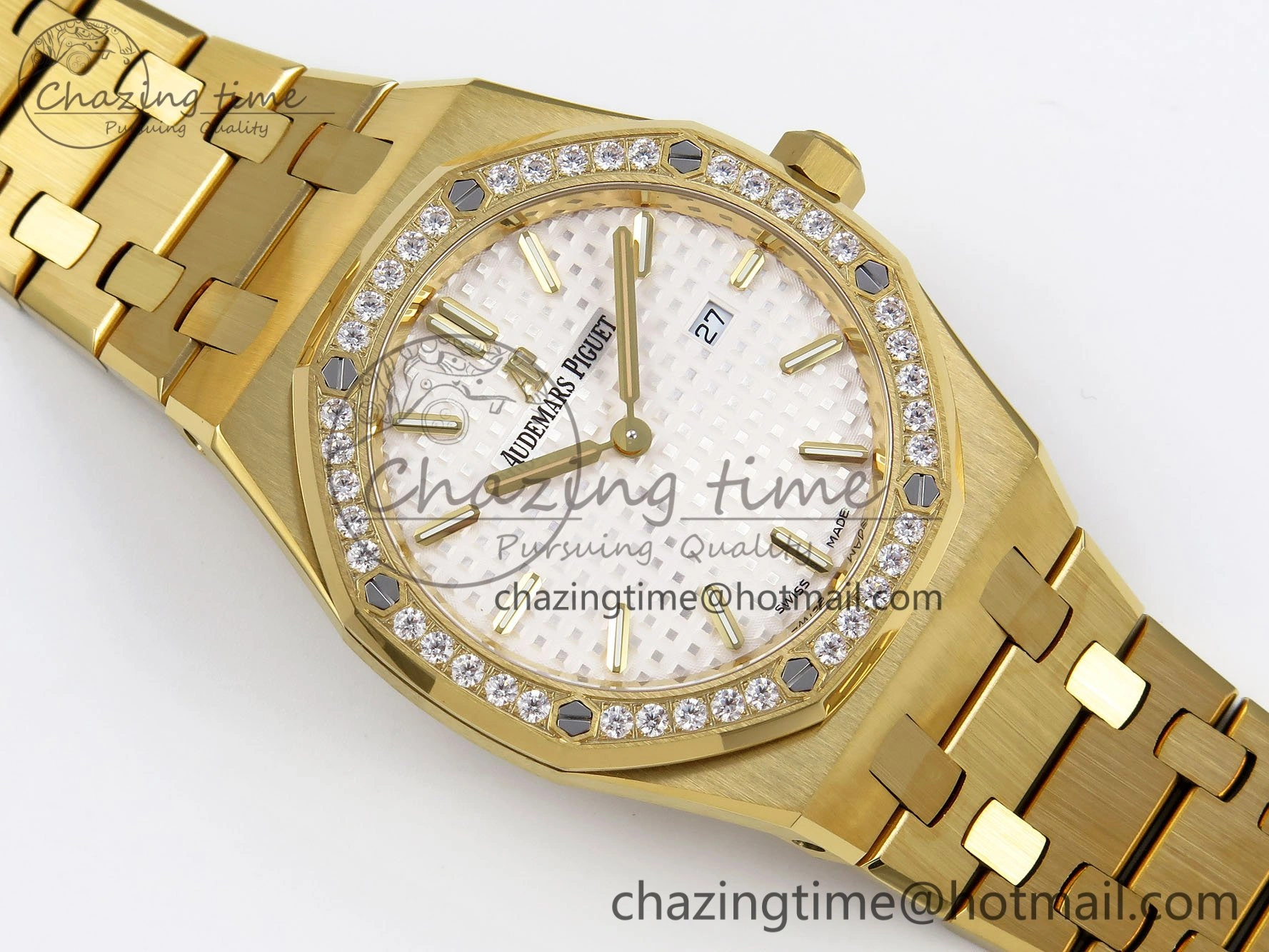Lady Royal Oak 33mm 67651 Diamonds Bezel YG ZF 1:1 Best Edition White Textured Dial on YG Bracelet RONDA Quartz